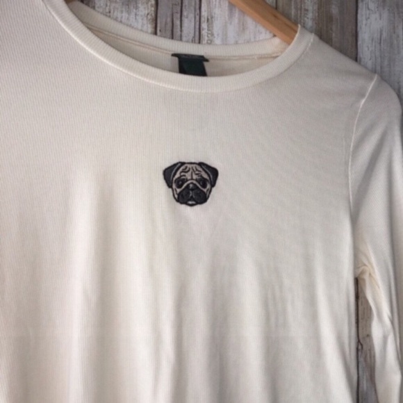 NWT Wild Fable Pug Cream Long Sleeve Fitted Tee - Picture 2 of 5